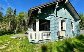 Villa kitkanhelmi